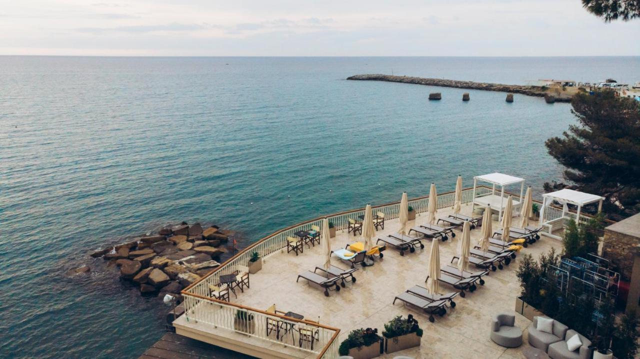 Hotel Arc En Ciel Diano Marina Exterior foto
